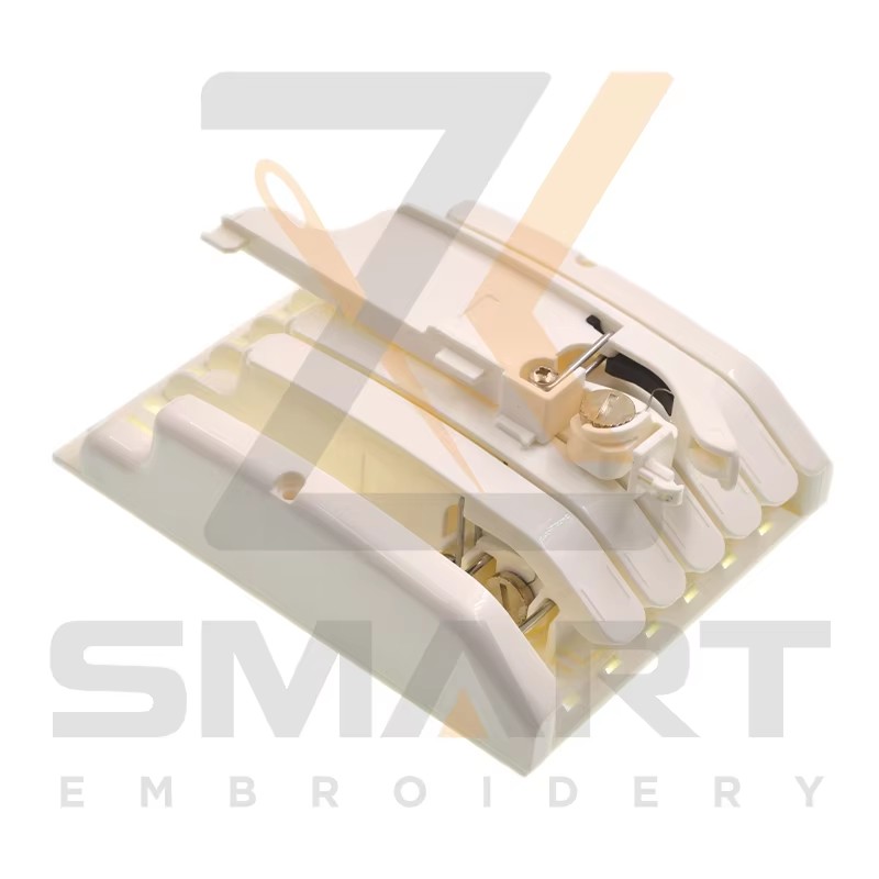 6 রঙের শীর্ষ কভার Tajima চীনা মেশিন অংশ T030104-6